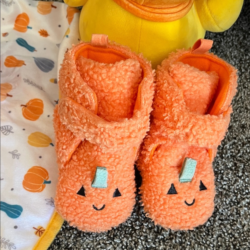 Baby pumpkin bundle - Picture 2 of 12
